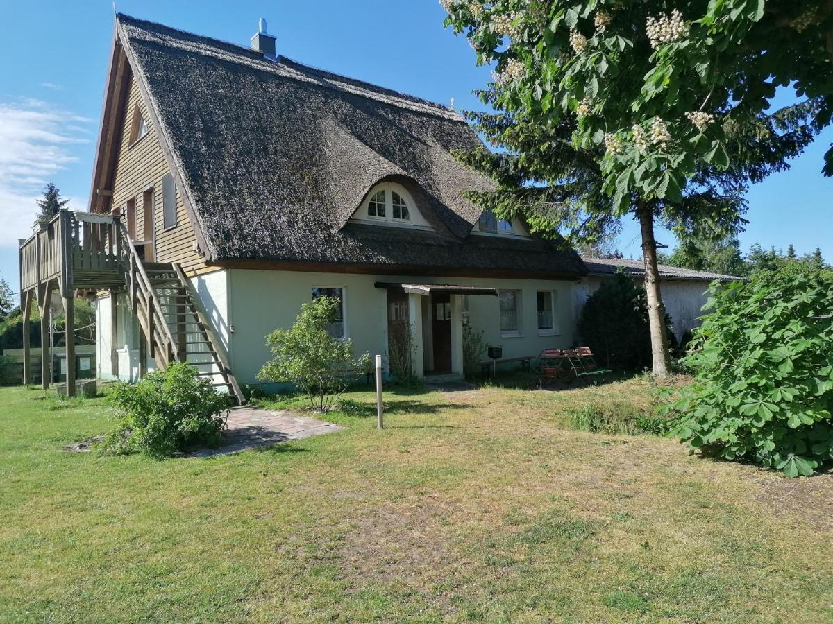 Ferienwohnung Am Haffberg Neverow Bagian luar foto